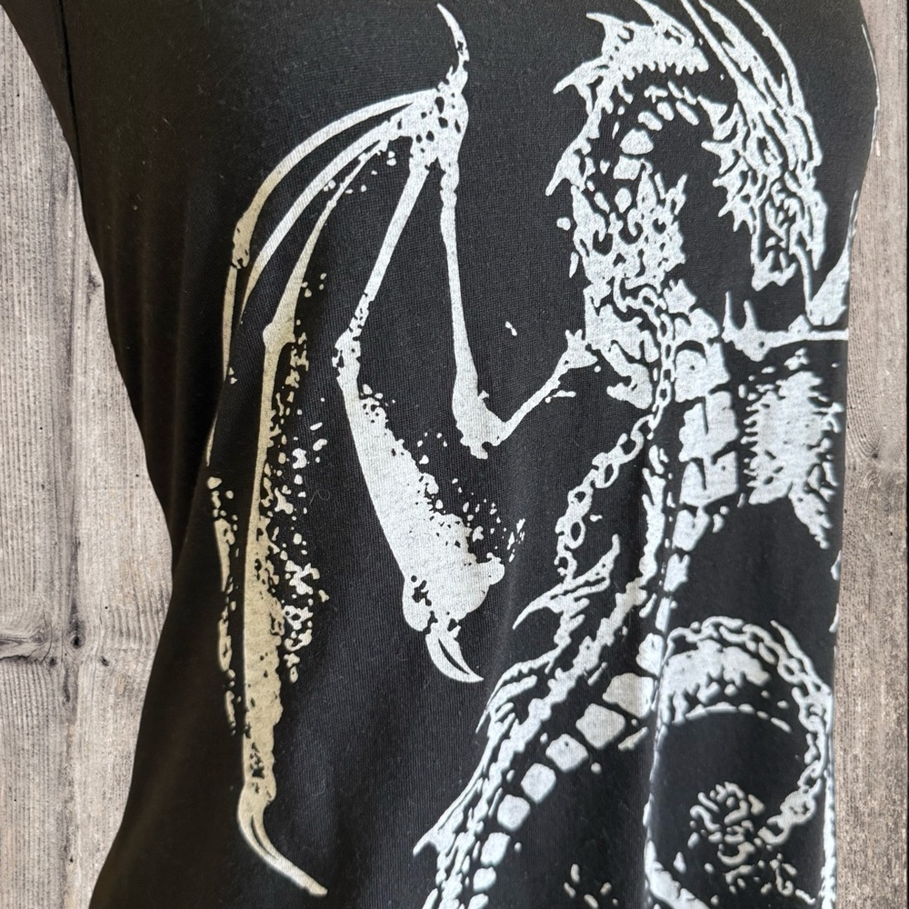Dragon Print Racer Back Tank Top - Picture 3 of 8